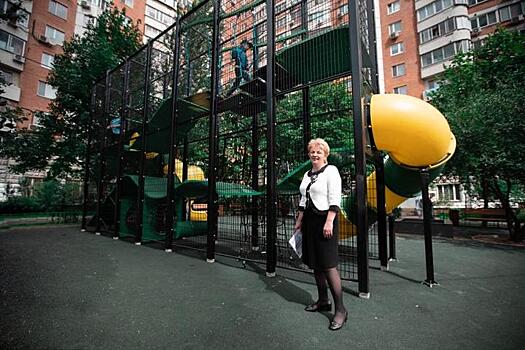 Благоустройство детских площадок проводится за счет средств от платных парковок