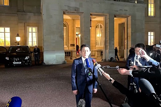 В Китае назвали переговоры с США "профессиональными и откровенными"