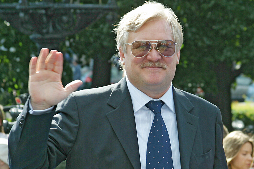 Режиссер Юрий Кара перед началом церемонии закрытия XXVIII Московского кинофестиваля, 2006 год