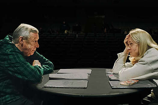 Критик Райкина уличила зрителей в праздном интересе к актеру Ефремову