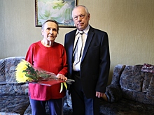 «8 Марта – в каждый дом»! В Республике Алтай поздравления принимают женщины-ветераны органов внутренних дел