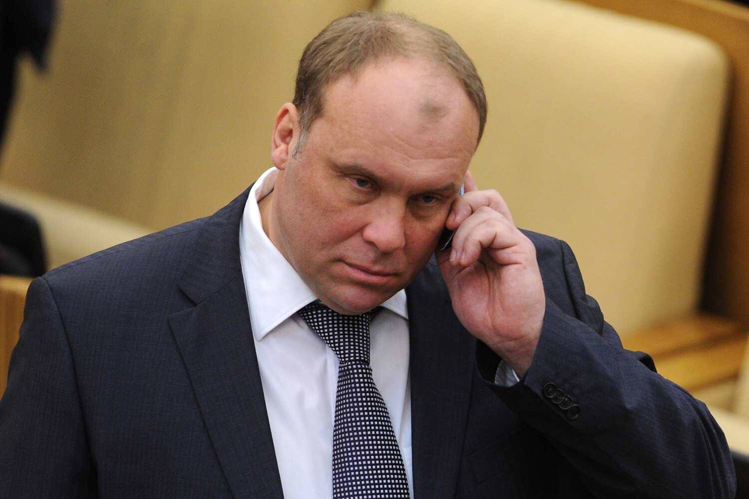 Депутат Колесник: подписывать какие-либо документы с Зеленским нет смысла