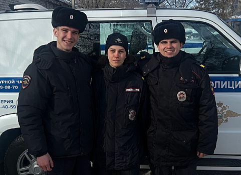 Полицейские помогли благовещенцу, который на улице потерял сознание