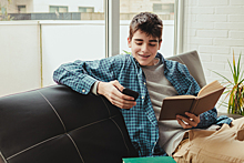 У вас получится! 3 нескучных способа увлечь современного подростка чтением