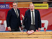 «Нельзя выиграть матч, играя 10 хоккеистами». Ковалёв — о провале «Спартака» в дерби