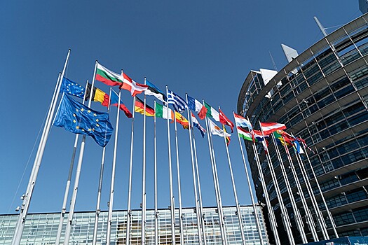 ЕС отменит «привилегированный» въезд для российских дипломатов и бизнесменов