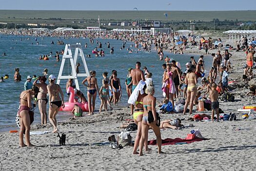 Каждый пятый опрошенный россиянин планирует взять отпуск на майских праздниках