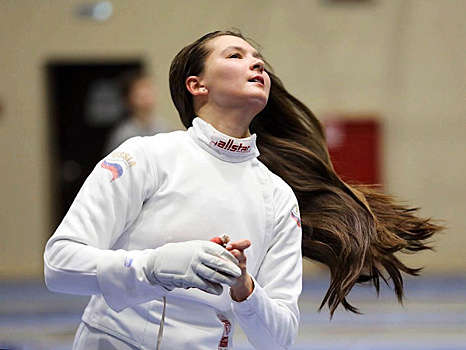 Самарская спортсменка завоевала бронзу европейского молодежного турнира по фехтованию