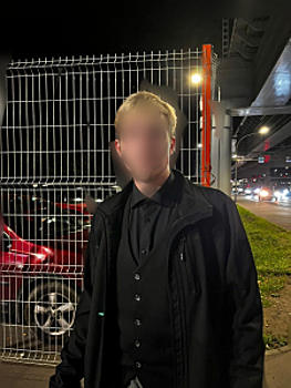 Полицейские Оренбургской области задержали курьера аферистов, забравшего более 11 млн рублей у обманутых россиян