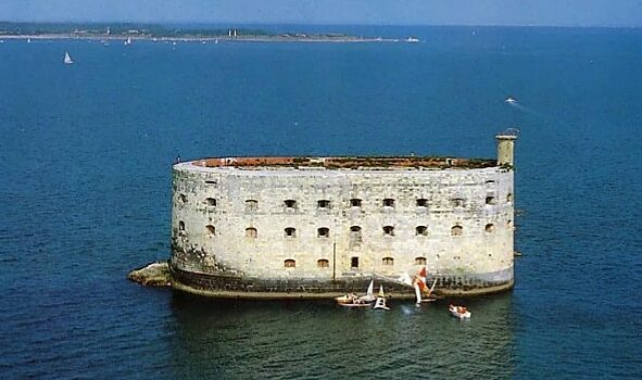 Где снимают Форд Боярд