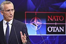 Столтенберг: НАТО не намерено направлять на Украину боевые подразделения