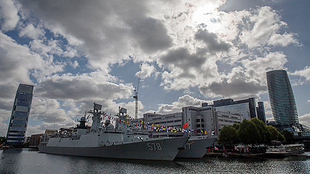 В британском флоте лишь один крупный корабль боеспособен, сообщили СМИ