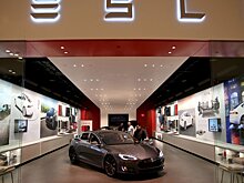 Компания Tesla запускает новую 420-ваттную солнечную панель