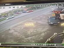 Очевидец: водитель "мерседеса", сбивший мальчика на Гагарина сам пытался помочь ребенку