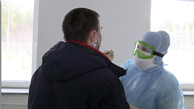 Роспотребнадзор сообщил о снижении заболеваемости COVID-19