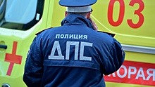 Протаранивший столб в Москве водитель умер за рулем из-за оторвавшегося тромба