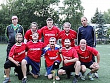 На футбольном поле МГПУ Футбол прошли игры по футболу «Кубок префекта-2019» среди мужчин 18 лет +