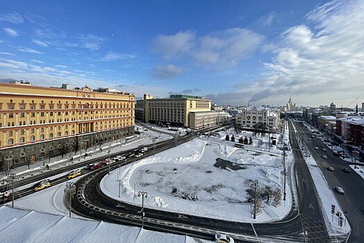 В Москве начался опрос о памятнике на Лубянской площади