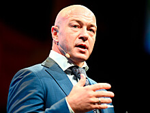 Миллиардер Новиков отреагировал на сообщения об избиении экс-супруги