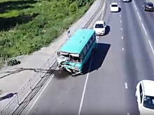 Маршрутка врезалась в три автомобиля под Нижним Новгородом