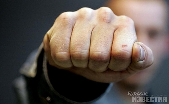 Курская область. Железногрец забил мать до смерти