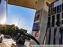 Замминистра энергетики Украины Колесник считает, что Киеву хватит нефти на месяц в случае прекращения ее поставок извне