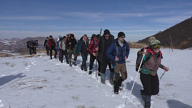 Было страшно. Останки красноармейцев поднимали из ледяных трещин Эльбруса. Тенгиз Мокаев о работе жизни