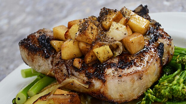 Рецепт говяжьих почек со сметаной и зеленью