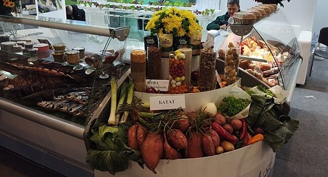 За помидофель и аквапонику с осетровыми награды «Золотой осени 2023» получили астраханские фермеры