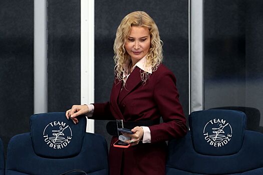 Тутберидзе стала героиней обложки журнала