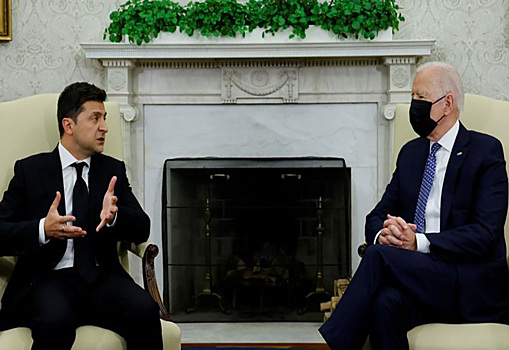 В США заявили о провале Зеленского на встрече с Байденом