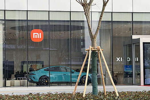 CNC: электрокар Xiaomi SU7 самостоятельно завелся и уехал на глазах водителя