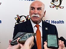 Почему Анахайм пригласил тренера Кенневилля после секс-скандала, за что его уволили, какие перспективы у клуба в сезоне