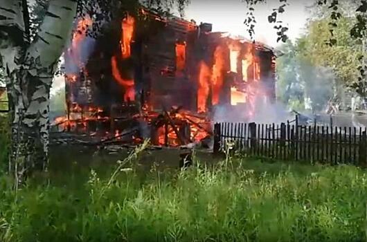 В Котельниче на пожаре в многоквартирном доме погиб мужчина