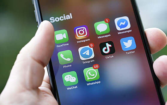 Андрей Кобелев: «Соцсети – вообще непонятно что, уже до маразма доходит. Интернет – это не всегда хорошо»