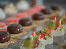 В «Кемпински Мойка 22» представили новую коллекцию изысканных десертов, посвященную Бертольду Кемпински