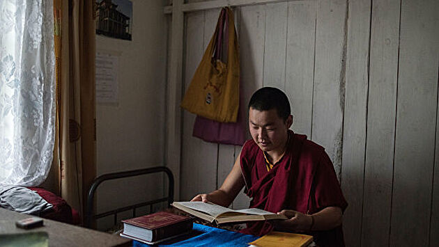 Буддисты и ученые призвали изменить проект ФЗ об аттестации духовенства