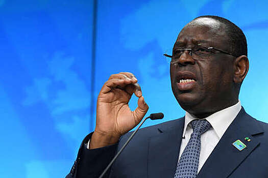 Экс-премьера Сенегала задержали после того, как он задал вопрос президенту страны