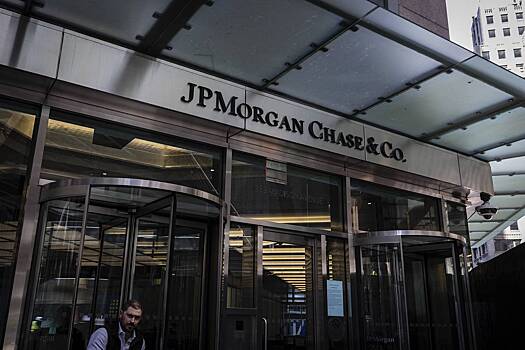 Российский JPMorgan резко нарастил активы после заявления об уходе