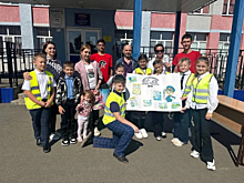 В Оренбургской области полицейские и юнармейцы за безопасность на дороге