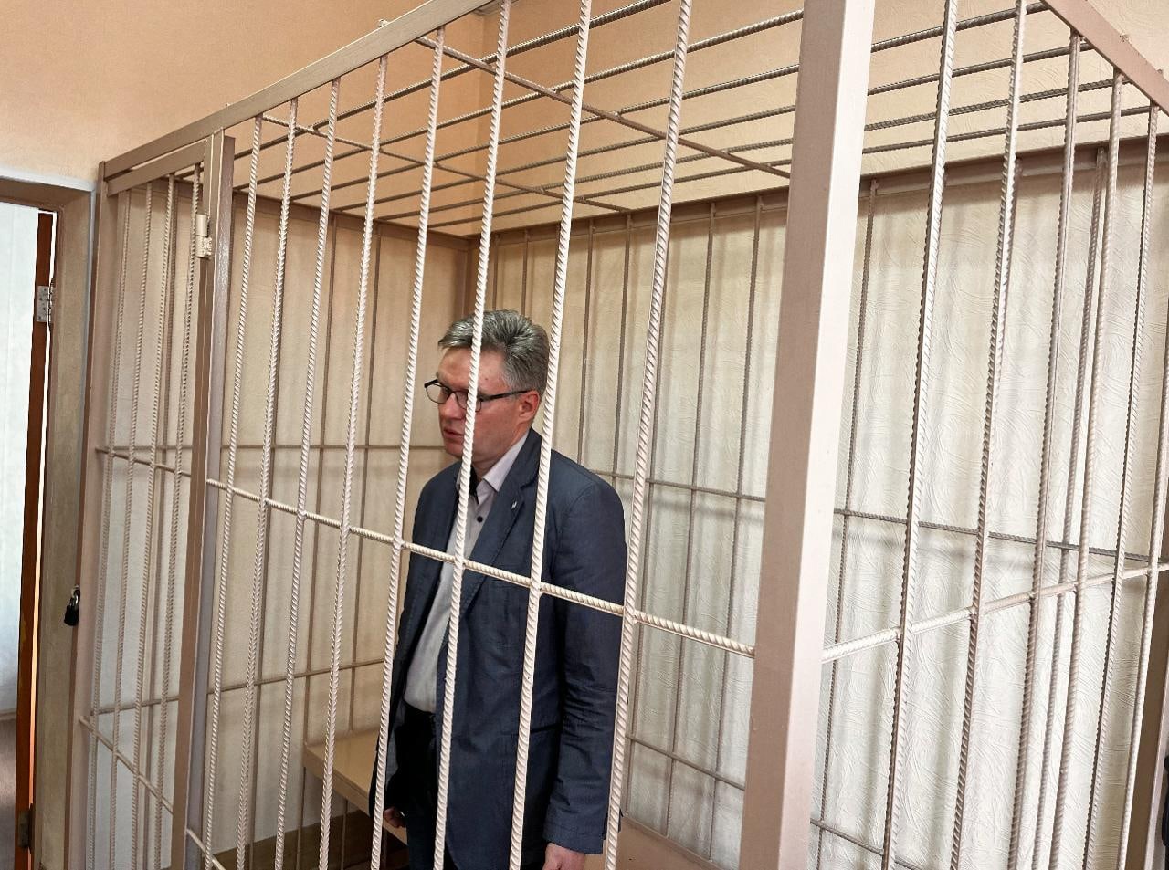 В Новосибирске директора дорожной организации отправили под домашний арест
