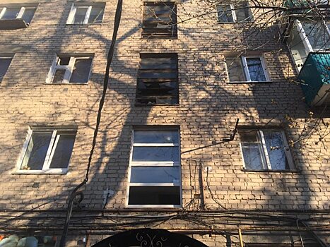 Ребенок надышался дымом и попал в больницу в Саратовской области