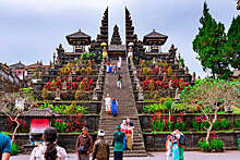 The Jakarta Post: с 2024 года на Бали введут въездной налог для туристов в 150 тысяч рупий