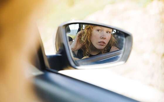 Одно движение — и машина «слепнет»: как не испортить обзор зеркалами