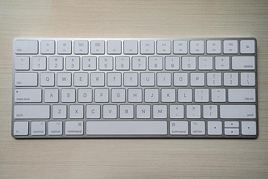 В Россию стали поставлять всё больше клавиатур без русской раскладки