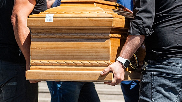 NTV: В Стамбуле мужчина ожил на своих похоронах, но позже скончался