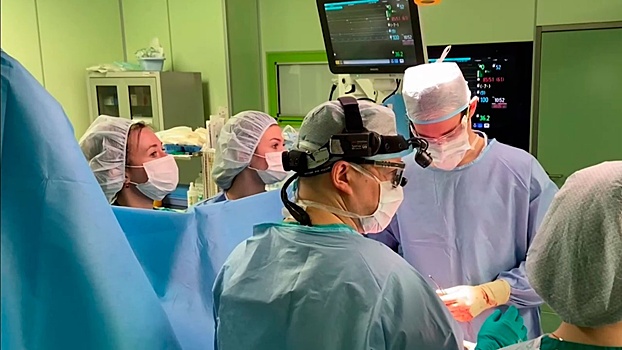Уникальная операция: как в Центре Алмазова ребенку провели повторную пересадку сердца