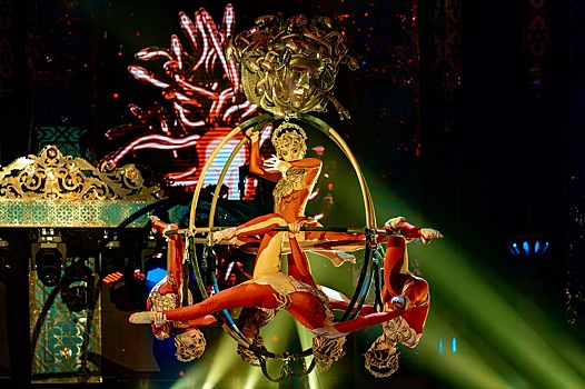 Гия Эрадзе представит нижегородцам уникальное цирковое шоу «Песчаная сказка»