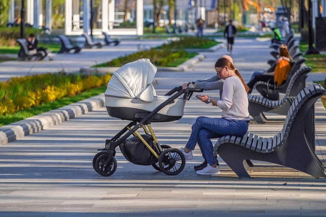 Новорождённых дети капитал 2018. Что будет популярно в 2025 году. 1 сентября 2025. Мат капитал на 2 ребенка в 2024. Третий ребенок в 2025 году.