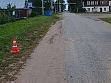 В Истобенске водитель «Приоры» сбил девушку и парня и скрылся с места ДТП